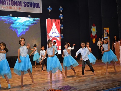 Apex International School